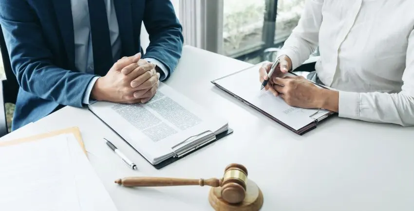 Consultorio de abogados para demandas en salud en Suba Bogotá